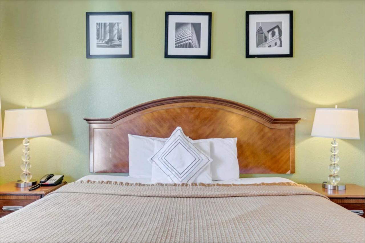 Savannah Garden Hotel Εξωτερικό φωτογραφία