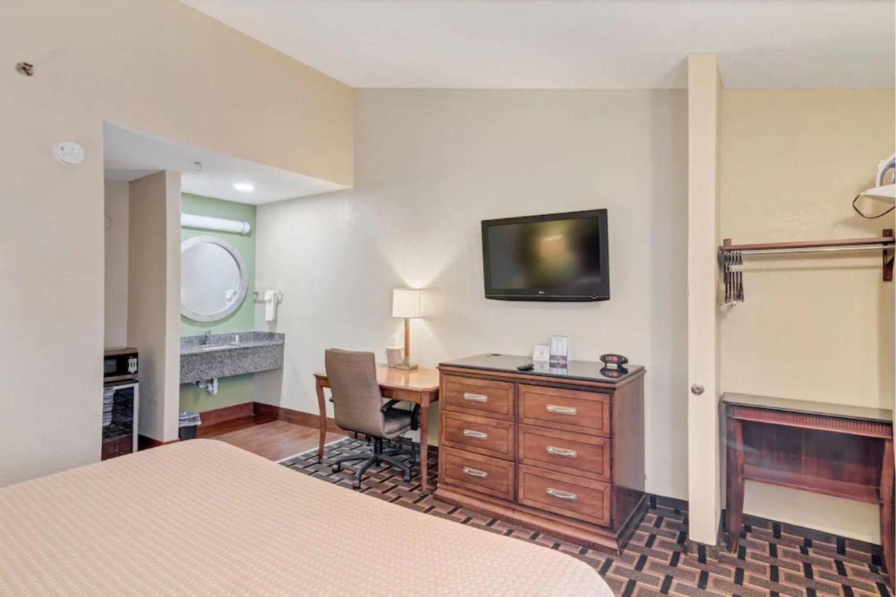 Savannah Garden Hotel Εξωτερικό φωτογραφία