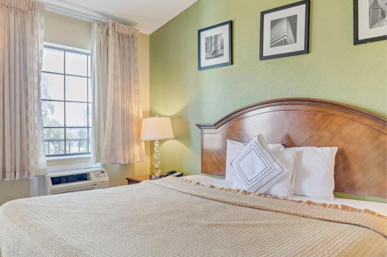 Savannah Garden Hotel Εξωτερικό φωτογραφία