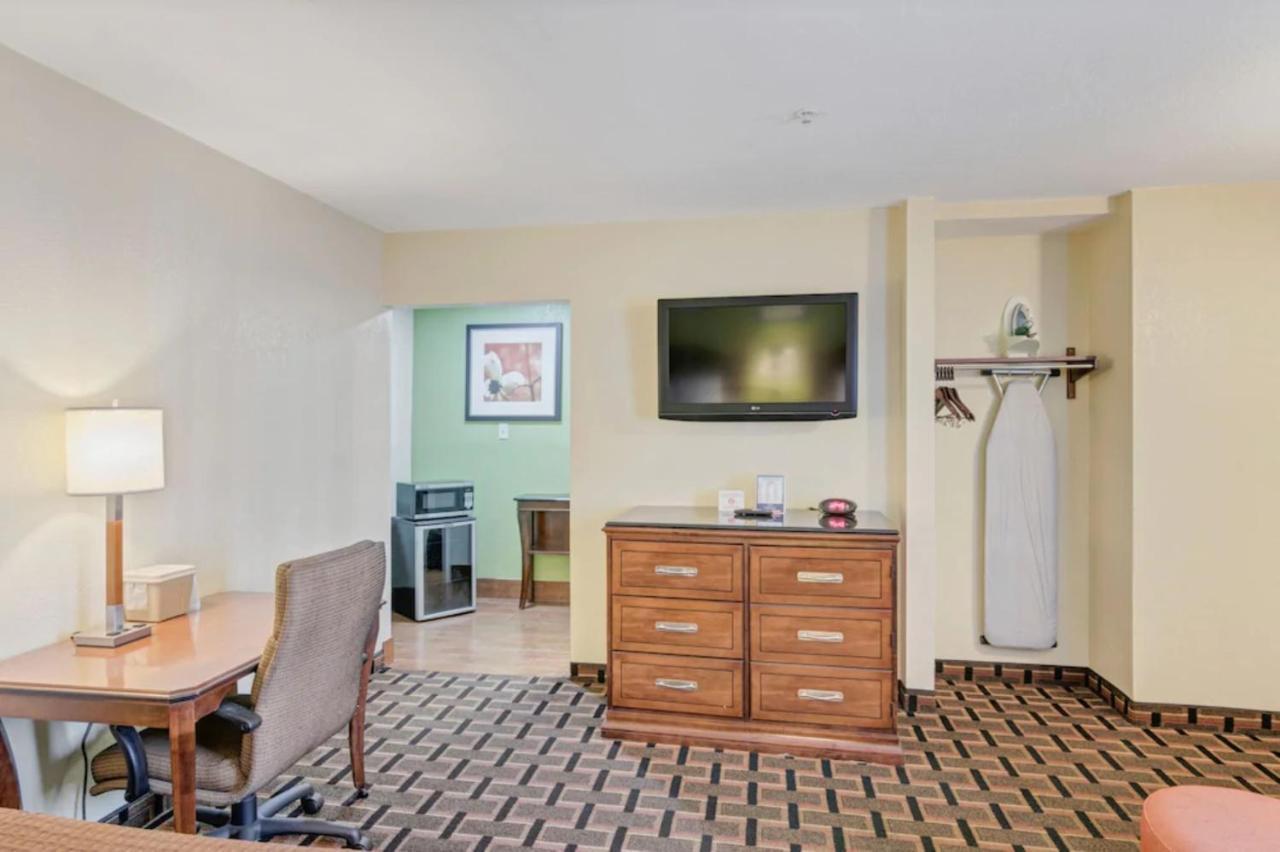 Savannah Garden Hotel Εξωτερικό φωτογραφία