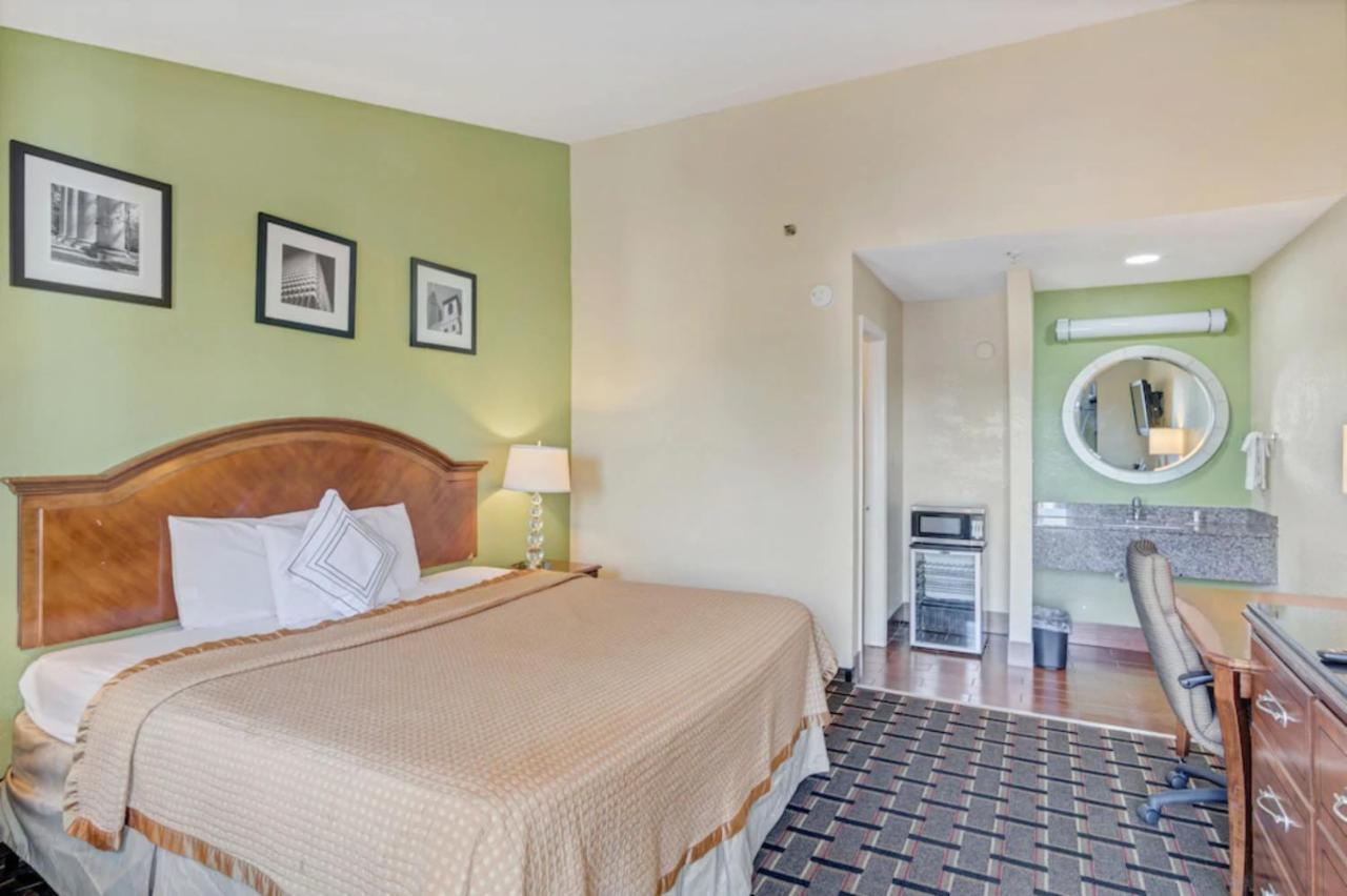 Savannah Garden Hotel Εξωτερικό φωτογραφία